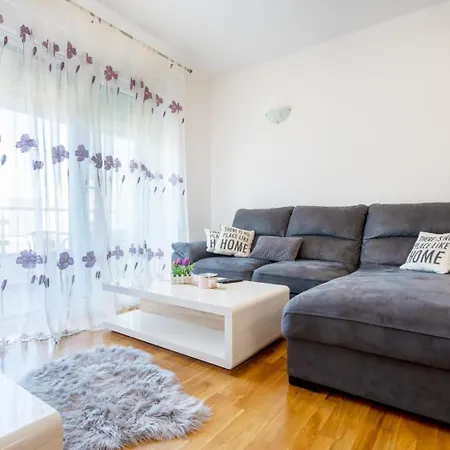 Sunny Lou Apartman Makarska